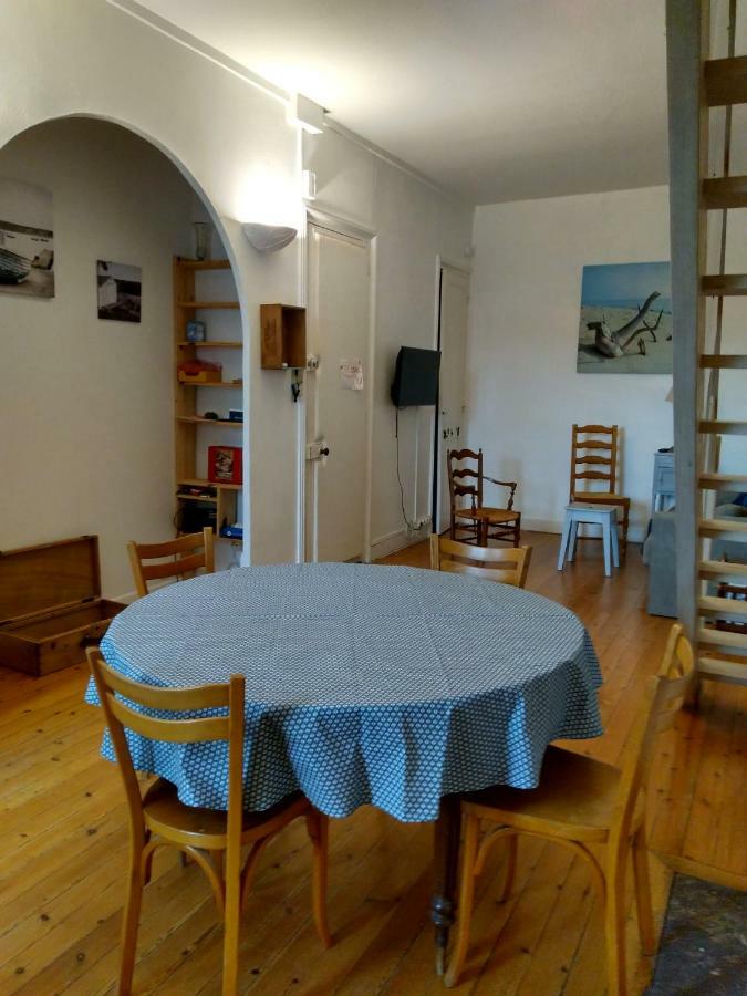 Appartement Au Calme Centre Ville A 2 Pas Du Vieux Marche Λα Ροσέλ Εξωτερικό φωτογραφία